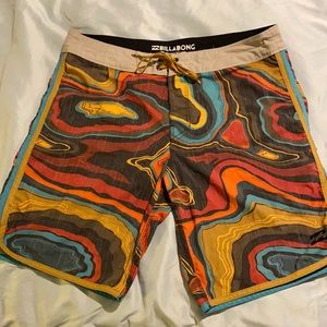 Billabong board shorts swim men’s 34